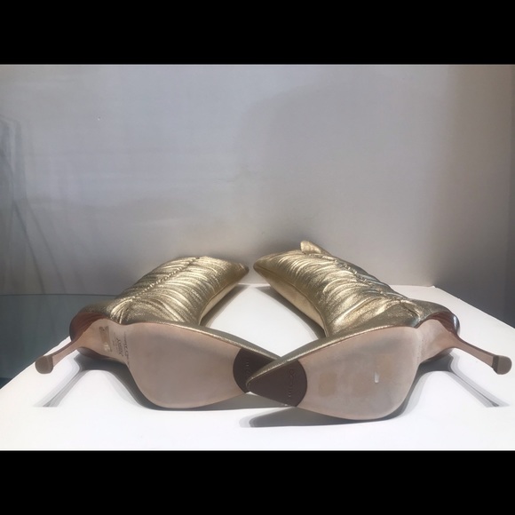 Jimmy Choo knee boot slips on with covered heel - Picture 3 of 6